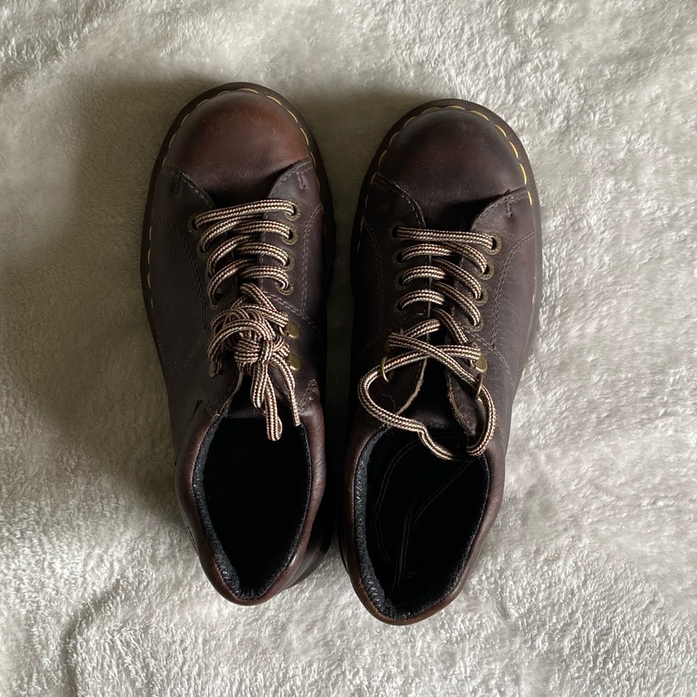 🥰 2/$20 Dr Martens leather men's 8 shoes